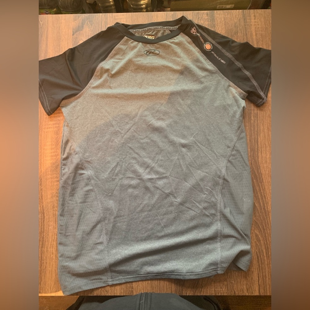 Grey dry fit srg t shirt size large